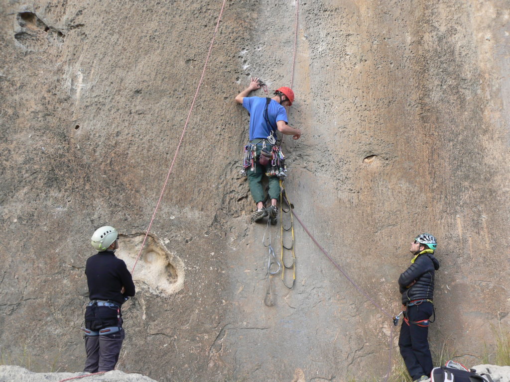 aid climbing Bigtime Aventura